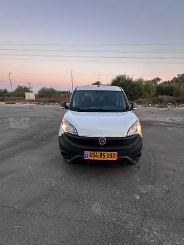 פיאט דובלו
