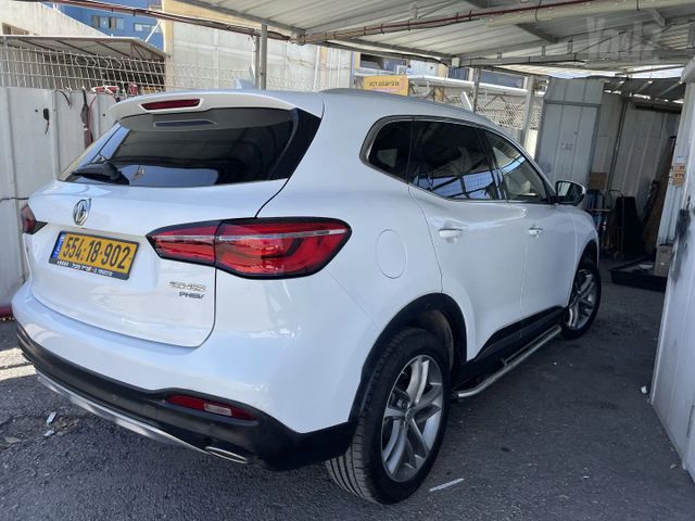 אם ג'י EHS PHEV