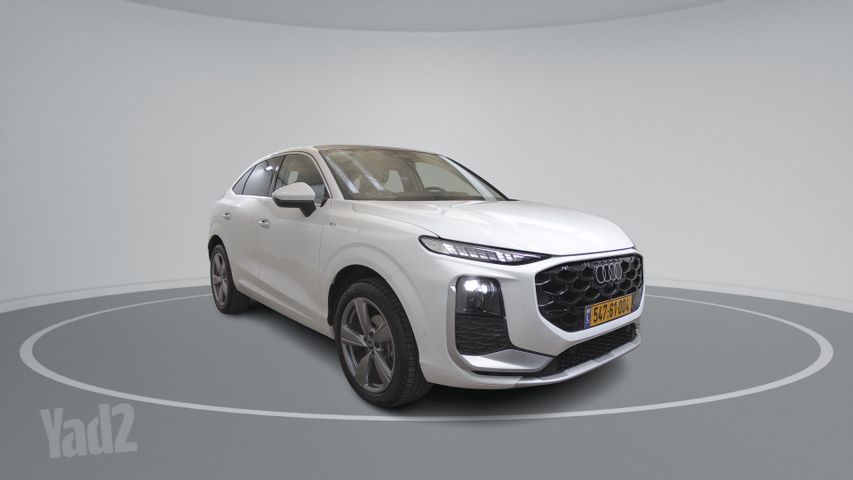 אאודי Q3