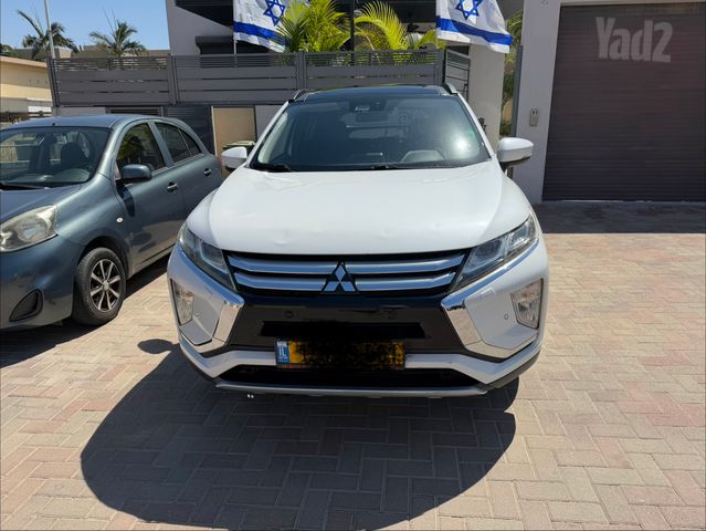 מיצובישי אקליפס קרוס