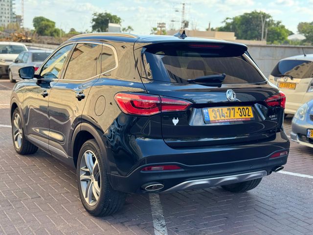 אם ג'י EHS PHEV
