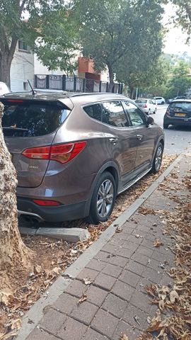יונדאי סנטה פה