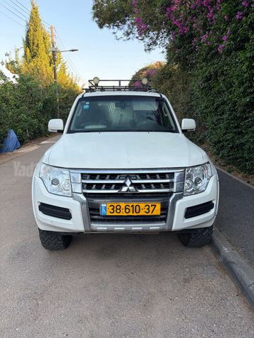 מודעת רכב מיצובישי פג'רו