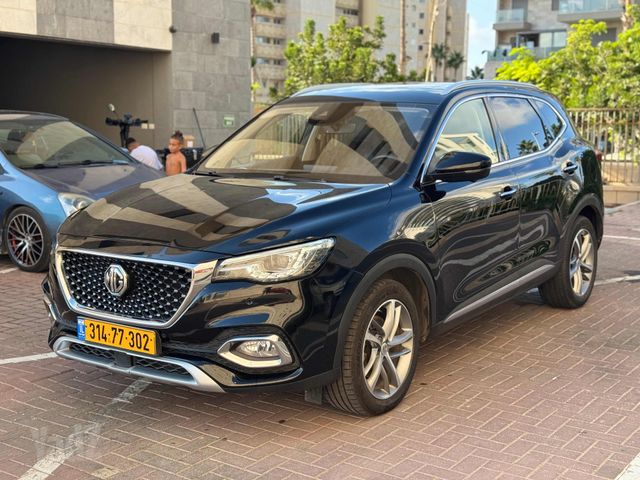 אם ג'י EHS PHEV
