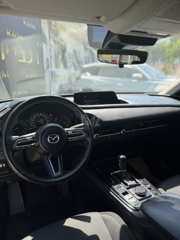 מאזדה CX-30