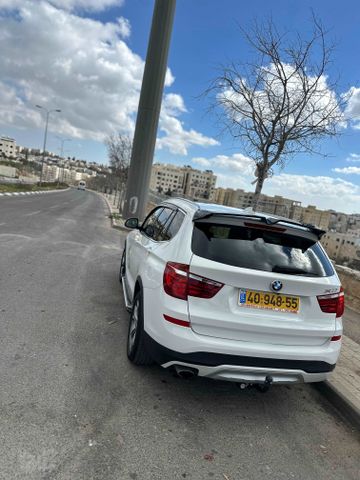 ב מ וו X3