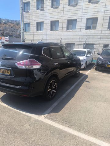 ניסאן אקס טרייל