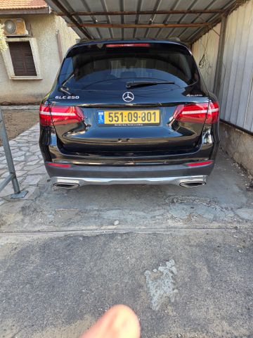 מרצדס-בנץ GLC