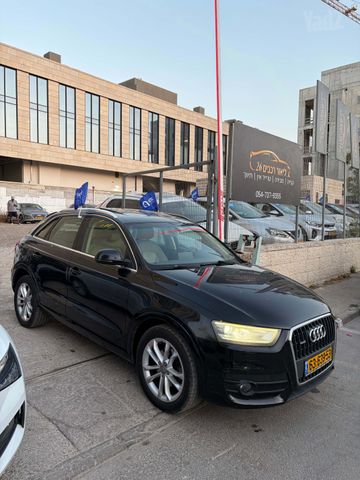 אאודי Q3