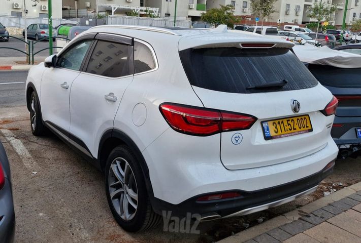 אם ג'י EHS PHEV