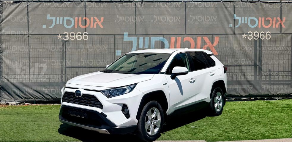 טויוטה RAV4
