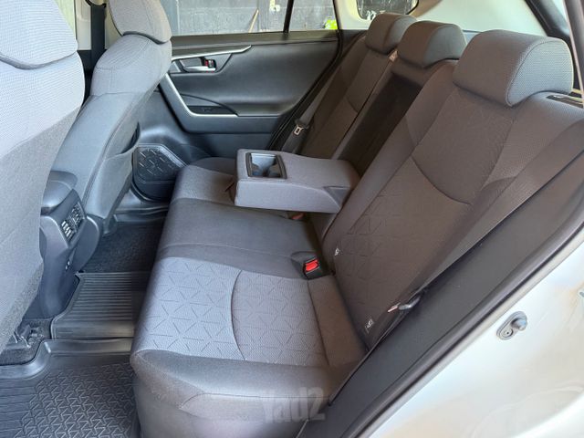 טויוטה RAV4
