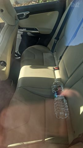 וולוו XC60