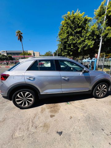 פולקסווגן T-רוק