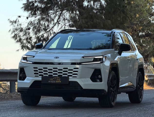 טויוטה RAV4