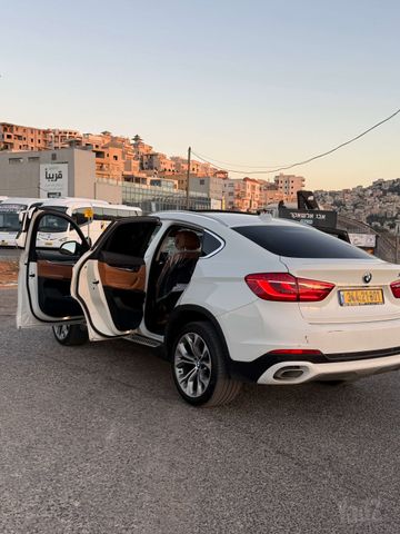 ב מ וו X6