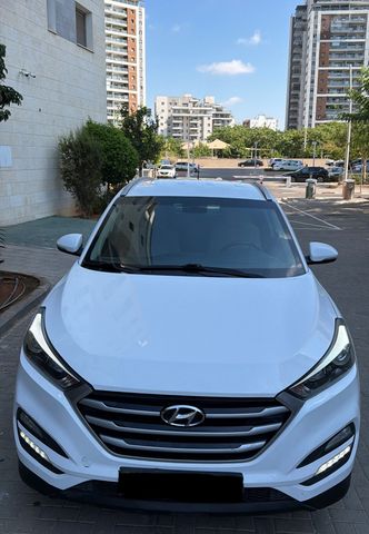 יונדאי טוסון