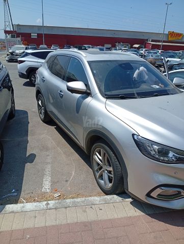 אם ג'י EHS PHEV