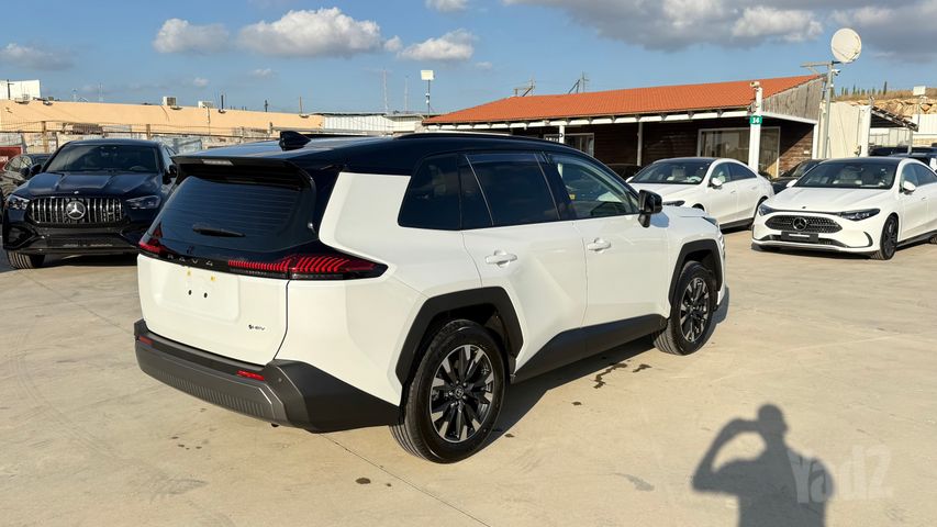 טויוטה RAV4