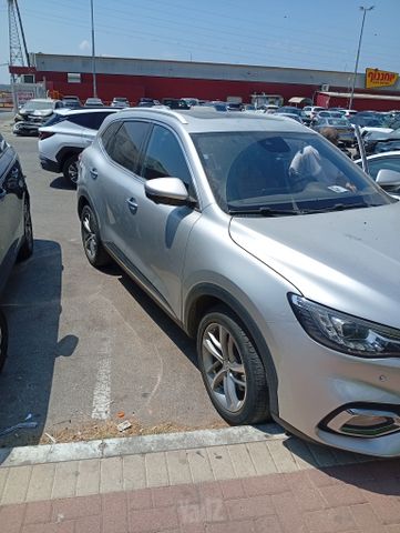 אם ג'י EHS PHEV