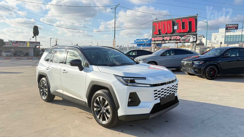 טויוטה RAV4