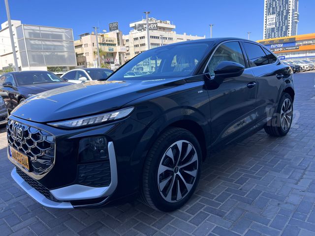 מודעת רכב אאודי Q3