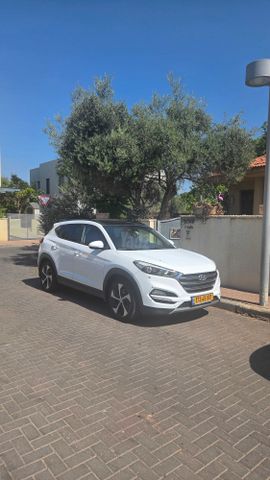 יונדאי טוסון