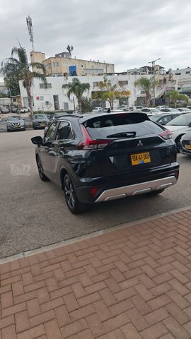 מיצובישי אקליפס קרוס