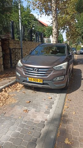 יונדאי סנטה פה