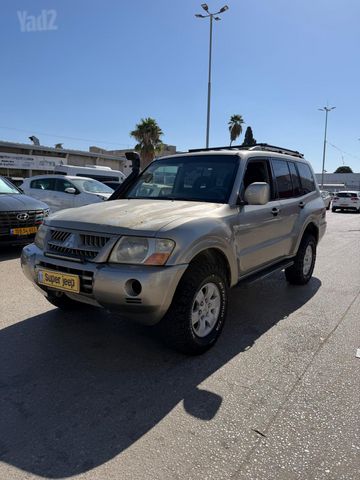מודעת רכב מיצובישי פג'רו