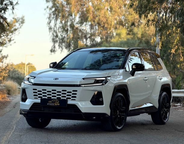 מודעת רכב טויוטה RAV4 2
