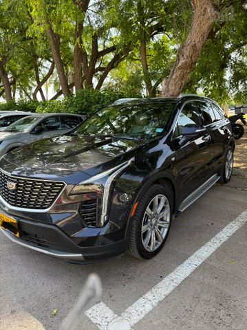 מודעת רכב קאדילק XT4