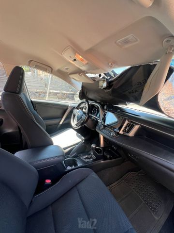 טויוטה RAV4