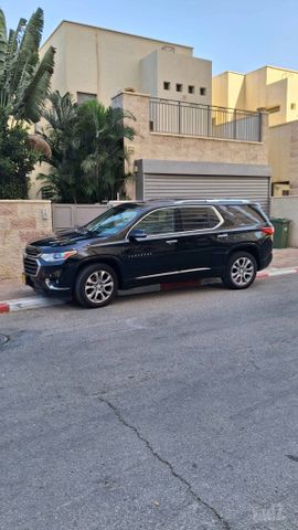 שברולט טראוורס