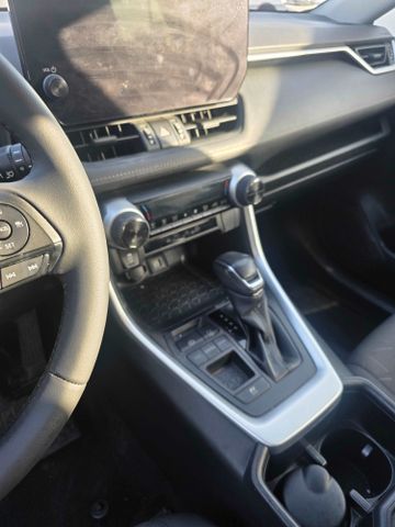 טויוטה RAV4