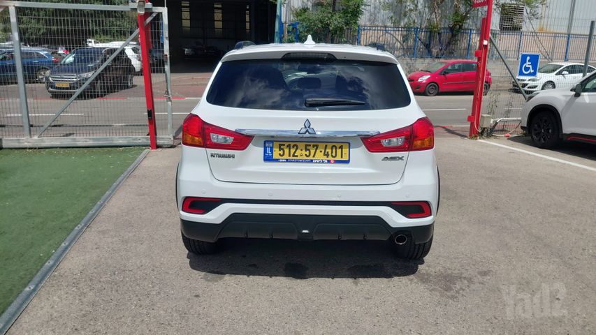 מודעת רכב מיצובישי ASX 2
