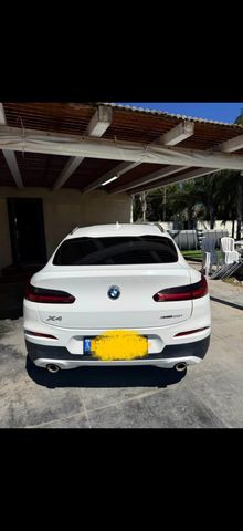 ב מ וו X4