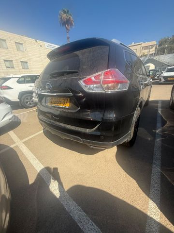 ניסאן אקס טרייל