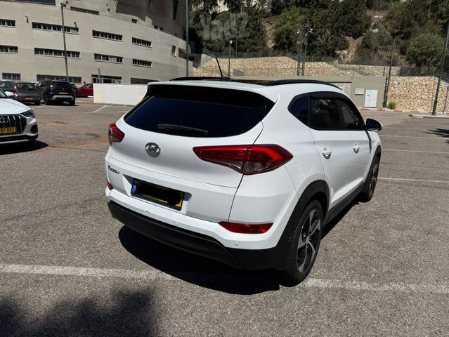 יונדאי טוסון
