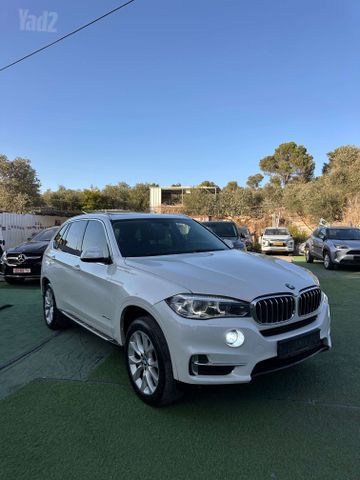 ב מ וו X5