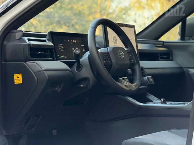 טויוטה RAV4
