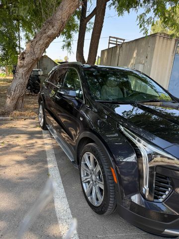 קאדילק XT4