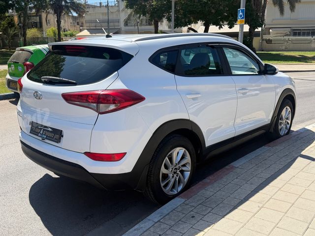 יונדאי טוסון