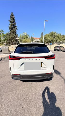 לקסוס NX