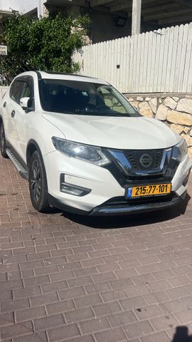 ניסאן אקס טרייל