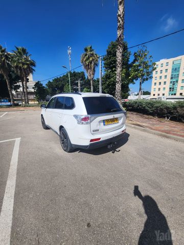 מודעת רכב מיצובישי אאוטלנדר