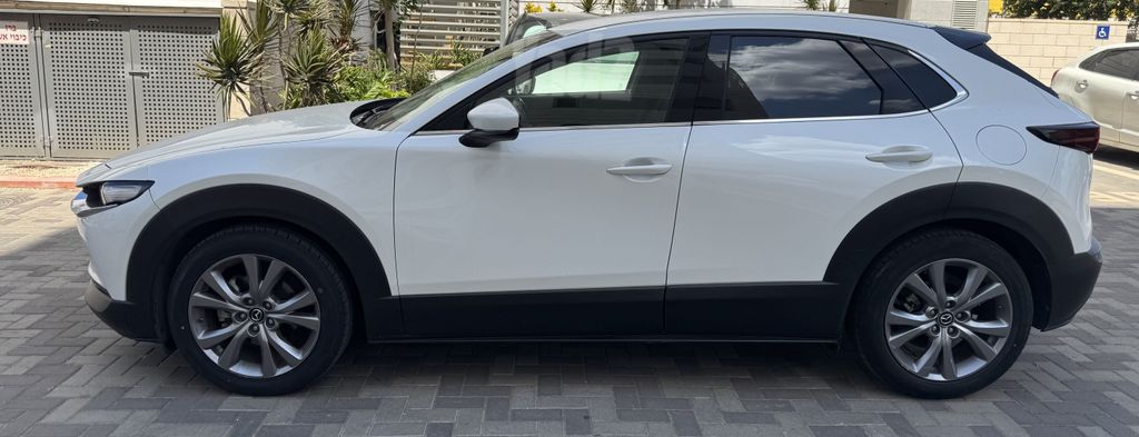 מאזדה CX-30