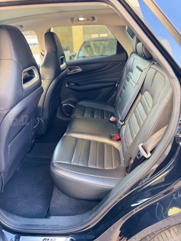 אם ג'י EHS PHEV