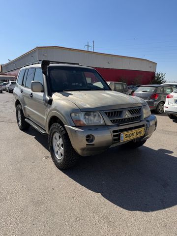 מיצובישי פג'רו