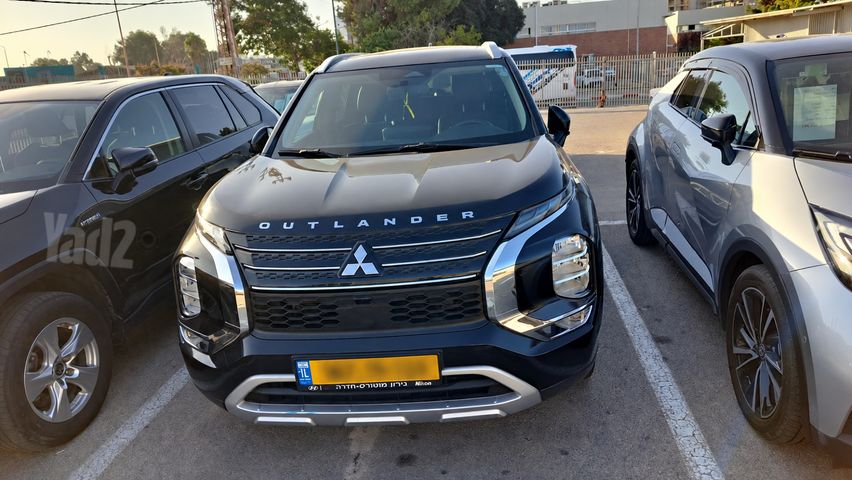 מודעת רכב מיצובישי אאוטלנדר